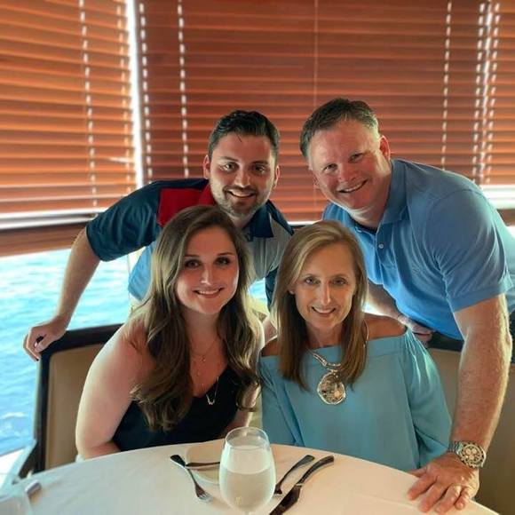 Meet your Posher, Karen - Picture 1 of 1